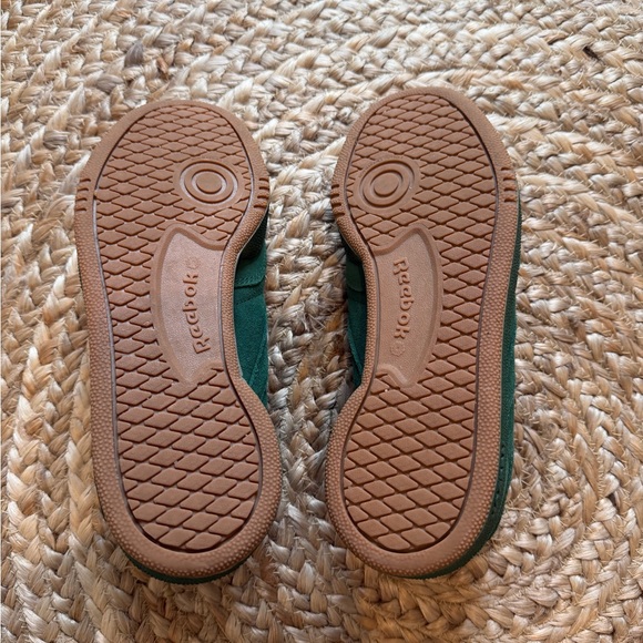 Reebok Classic Low-Top Suede Sneakers in Forest Green - Picture 4 of 5